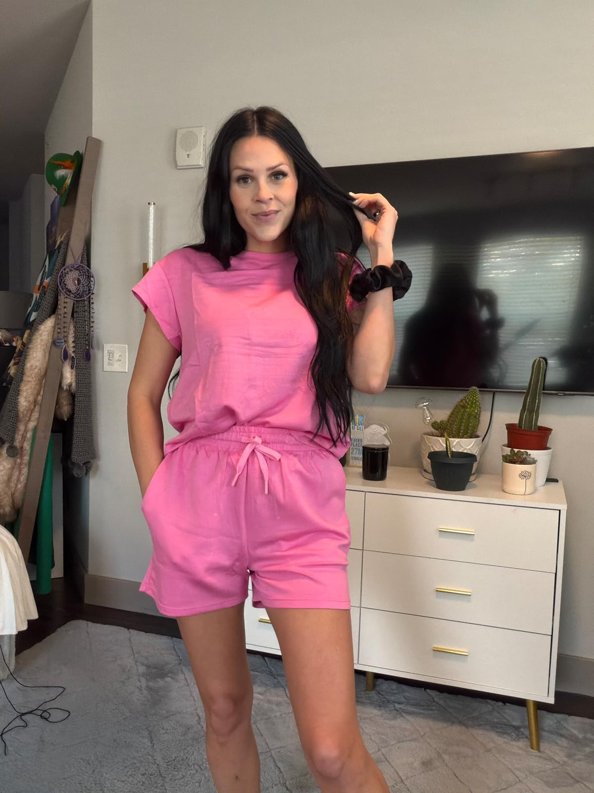 This vibrant pink lounge set is the perfect mix of comfort and style. Whether you're running errands or relaxing at home, this lightweight duo keeps you looking polished and cozy. Click the link in bio to shop this set! #LoungeSet #PinkAesthetic #CasualStyle 

 #LTKdayinmylife #LTKgrwm #LTKootd