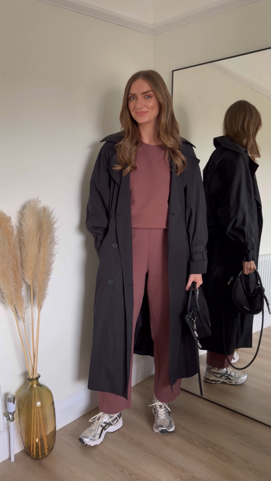 Open & style my COS order with my
Wearing a small in the rust coloured sweatshirt and an XS in the matching joggers
I’m 5ft 6
A small in the & Other stories black crinkle effect trench -coat 
ASICS gel kayano trainers


Everyday outfit, casual outfit 

#LTKeurope #LTKuk #AugustBrandSpotlight