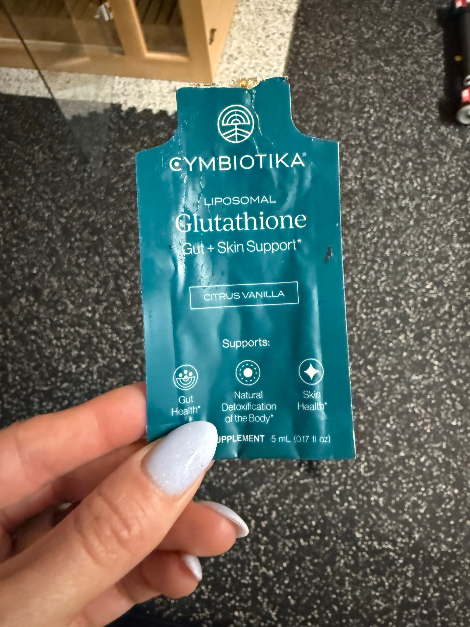 I take this glutathione packet 6 days a week! Amazing for liver detox, skin, and so much more. Been taking for a year 

#LTKmorningroutine