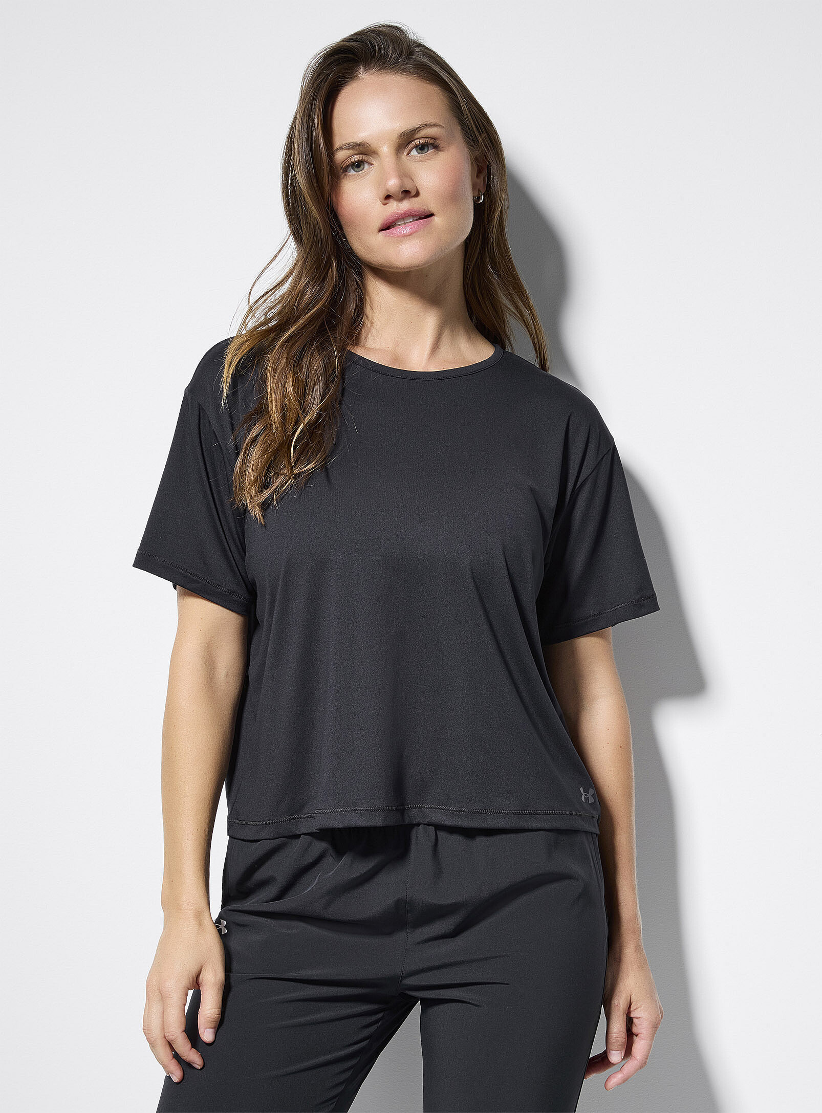 Under Armour - Motion boxy T-shirt (Women, Black, X-SMALL) | Simons