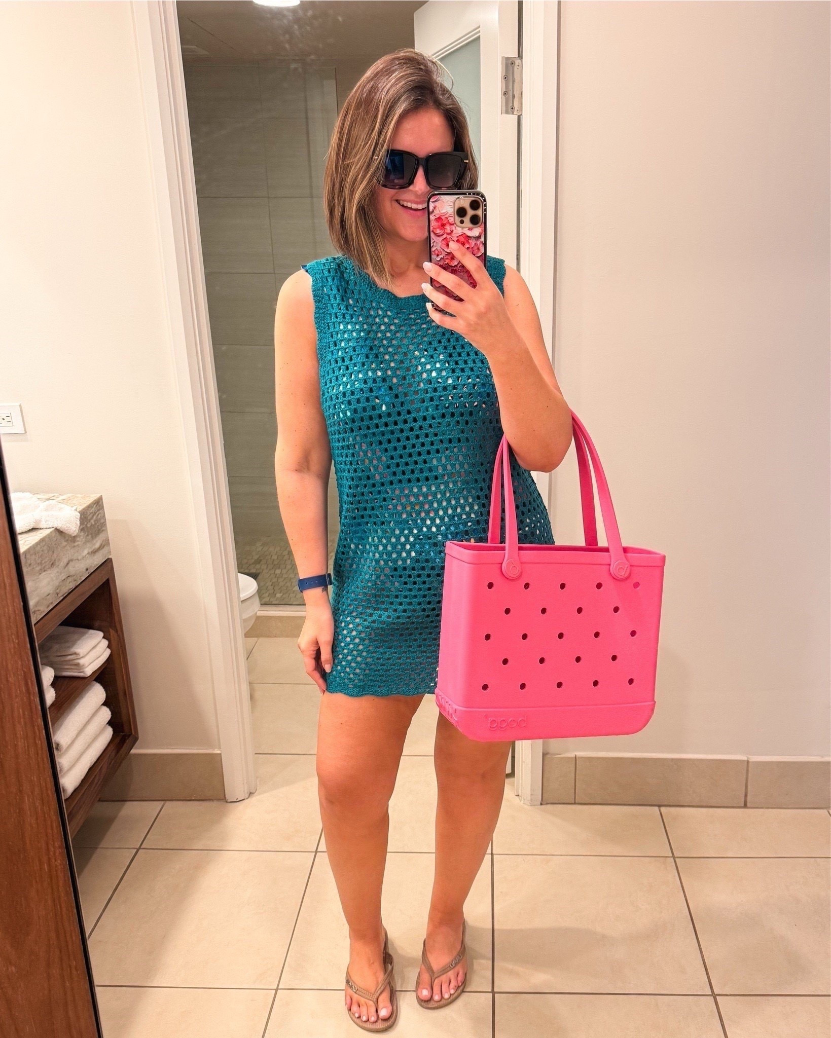 Beach outfit of the day!! Swimsuit and coverup are from Amazon! I am wearing an XL in the swimsuit and a L in the coverup!

Spring fashion, vacation outfit, Amazon fashion, midsize fashion, Courtney Hamilton

#LTKootd #LTKSaleAlert #LTKSeasonal