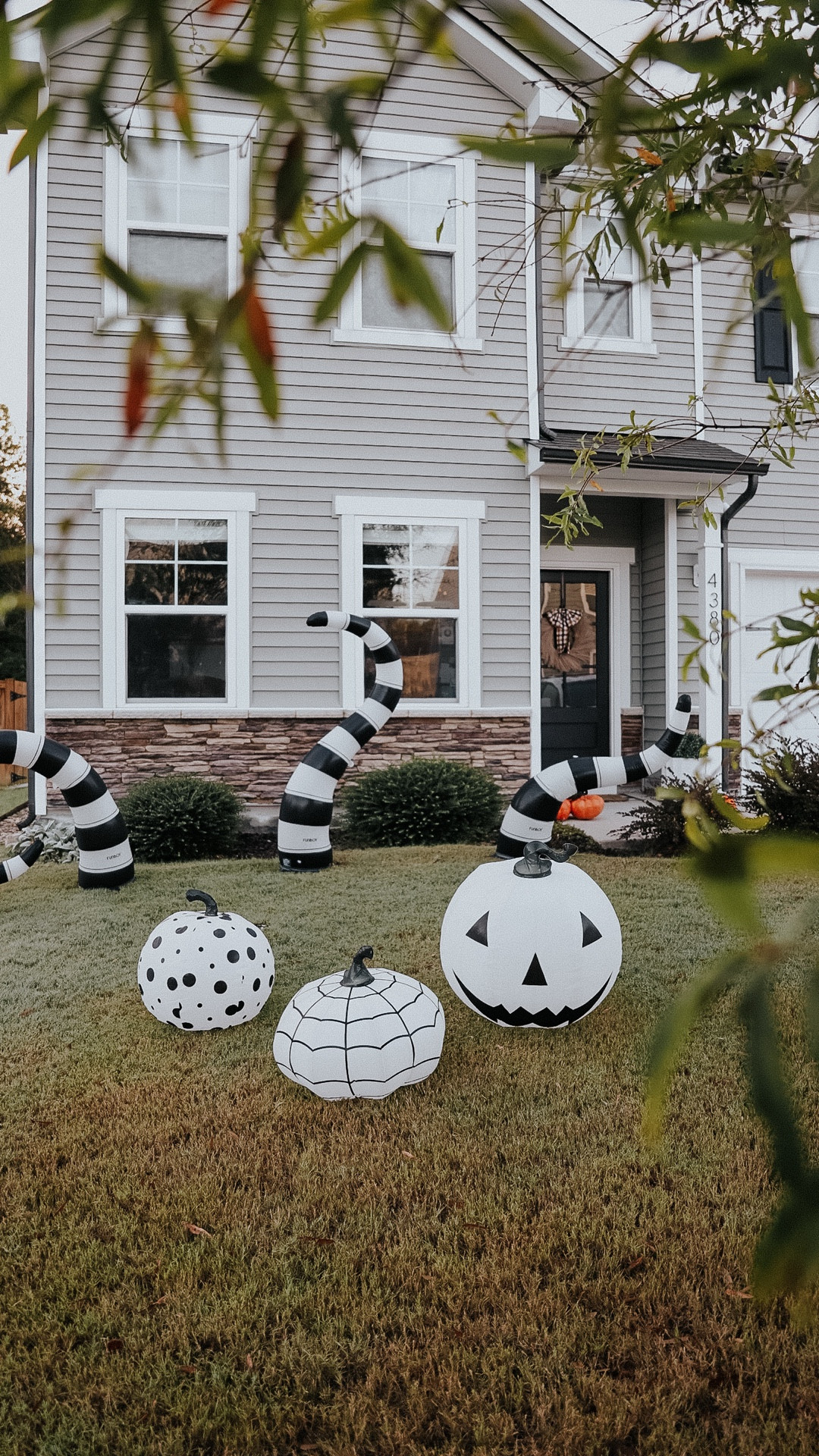 Cutest inflatables that light up at night! 

#LTKHome #LTKParties #LTKHalloween