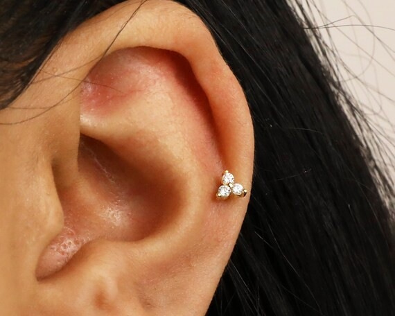 18G Flower Tragus Labret Gold Stud Earrings • conch earrings • tiny earrings •  cartilage s... | Etsy (US)