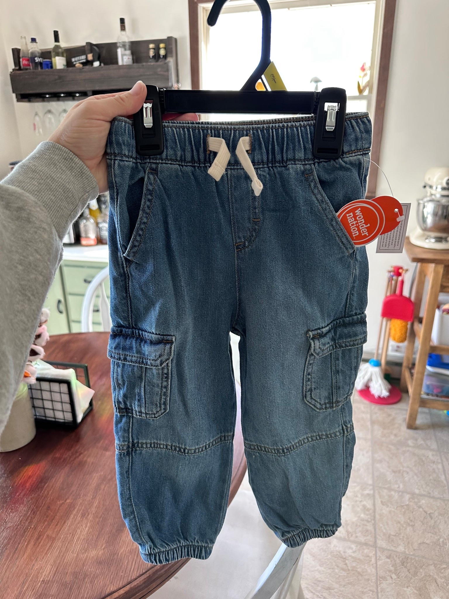 Pretty obsessed with these Jean cargo joggers!! 😍👖

#LTKFamily #LTKKids #LTKBaby