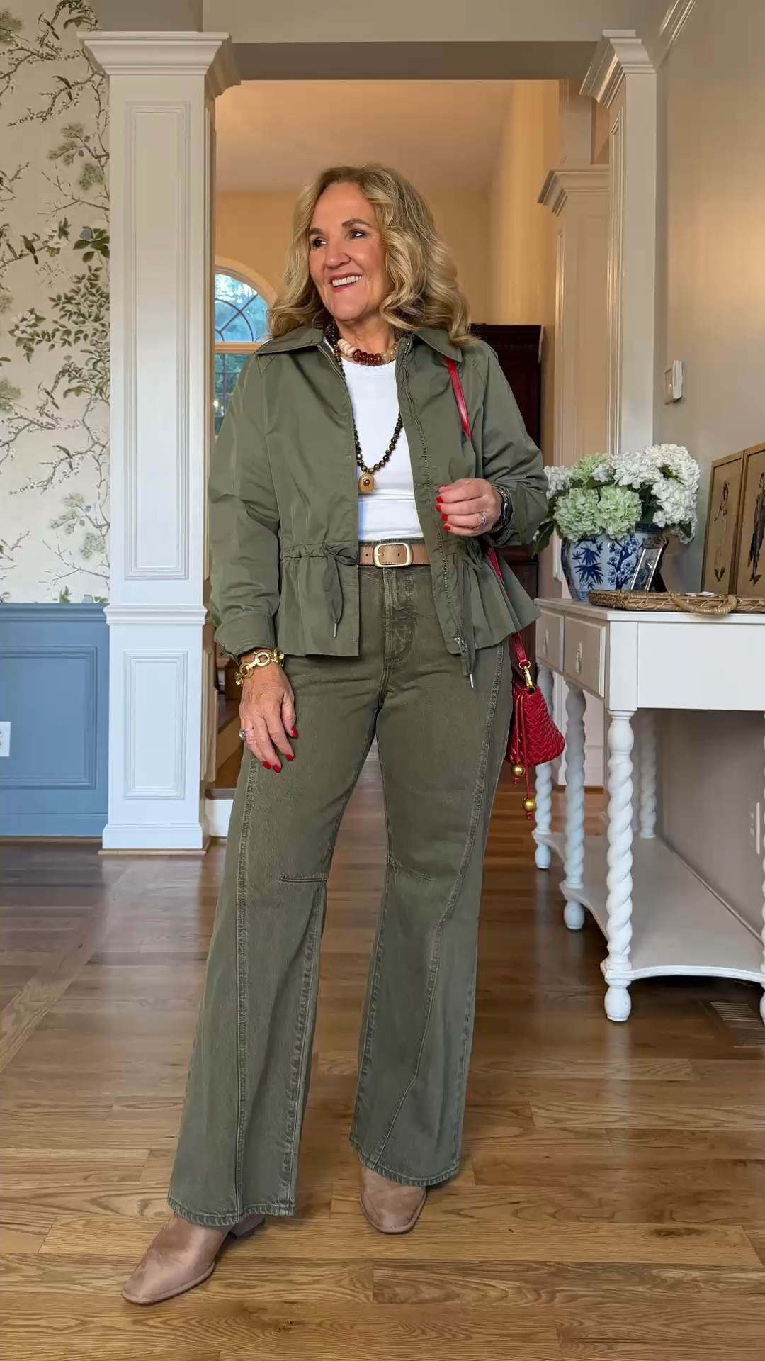 I’m always a sucker for a good monochromatic outfit, and this olive-on-olive combination really works. I’m wearing a medium petite in the jacket and a petite 29 in the jeans, and the little red bag adds just enough color.

#LTKgrwm #LTKdayinmylife #LTKootd