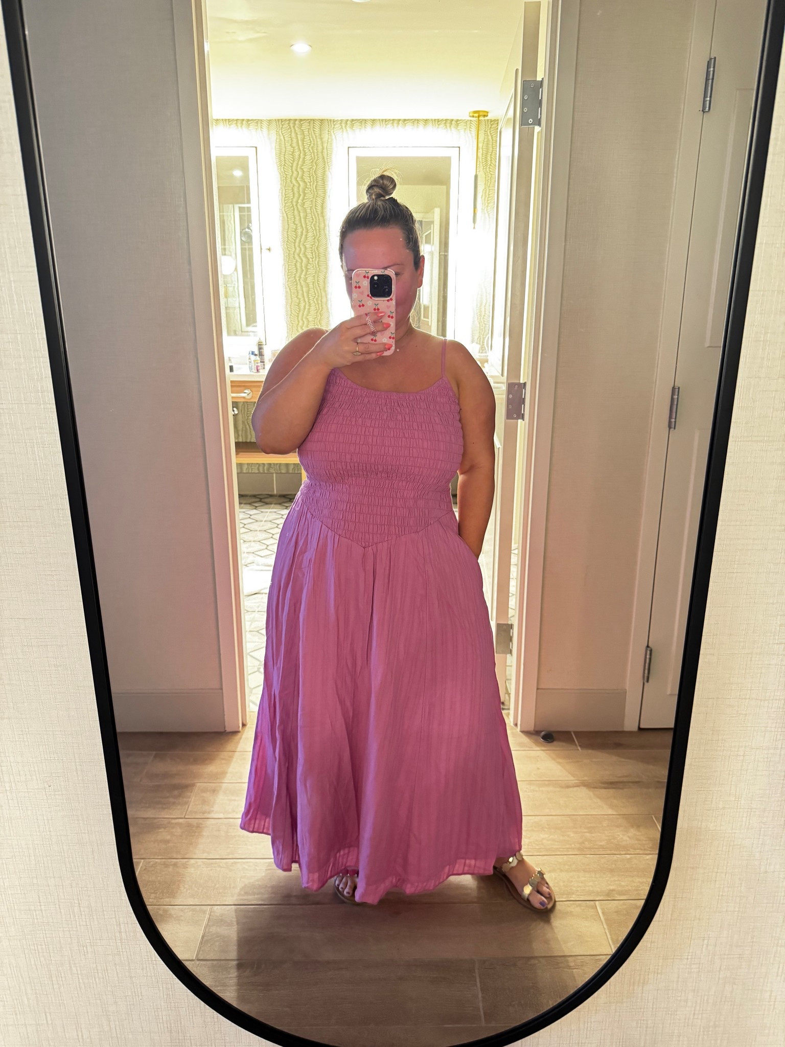 American Eagle dress size LARGE 
Has zipper in the back but it was stretchy enough I didn’t need it 
Has adjustable straps 

Summer dress, summer outfit, travel style, resort wear, midi dress, dress style, resort wear, vacation outfit 

#LTKMidsize #LTKSeasonal #LTKPetite