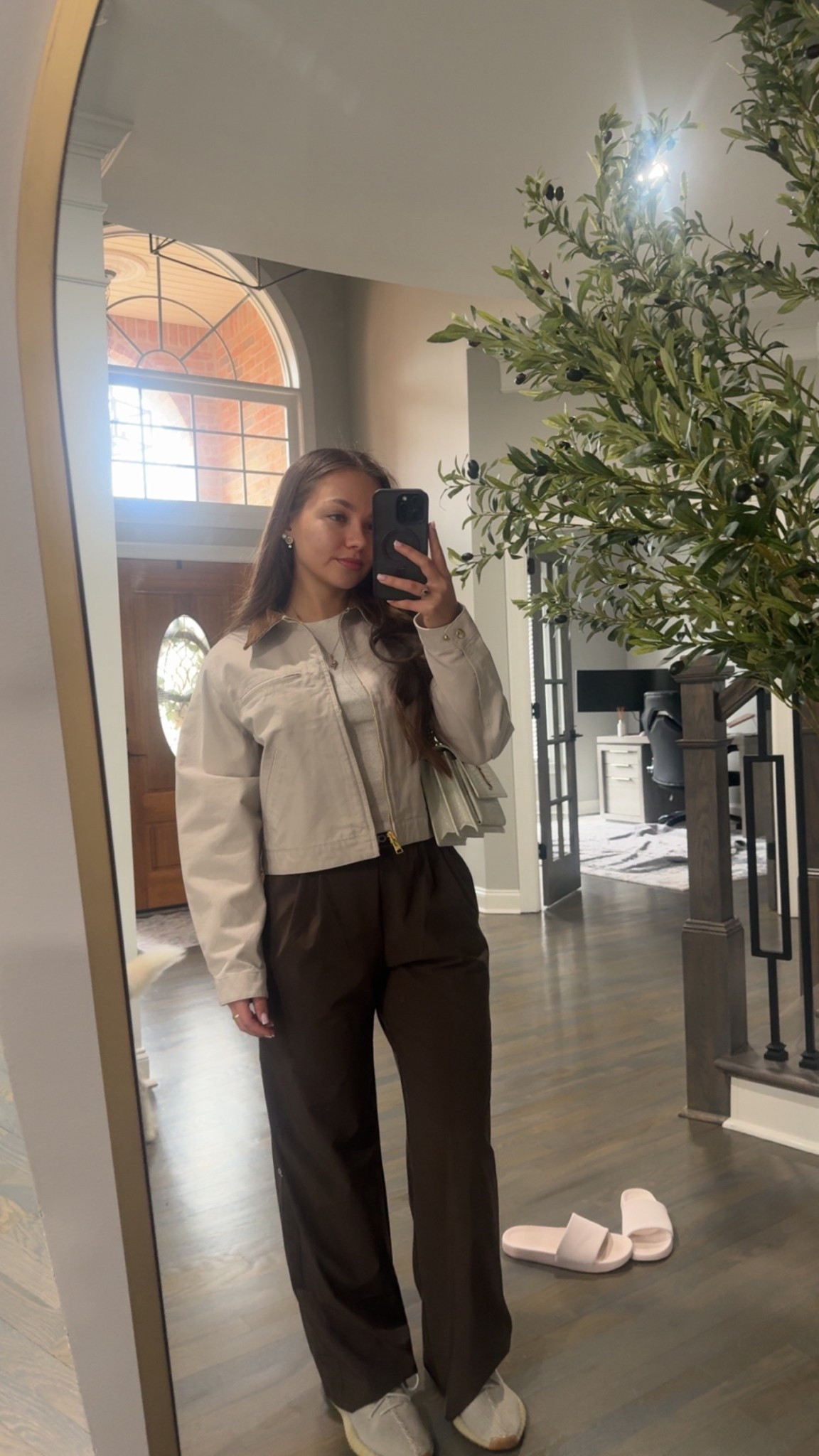 Comfy casual ootd 

#LTKootd #LTKdayinmylife #LTKgrwm