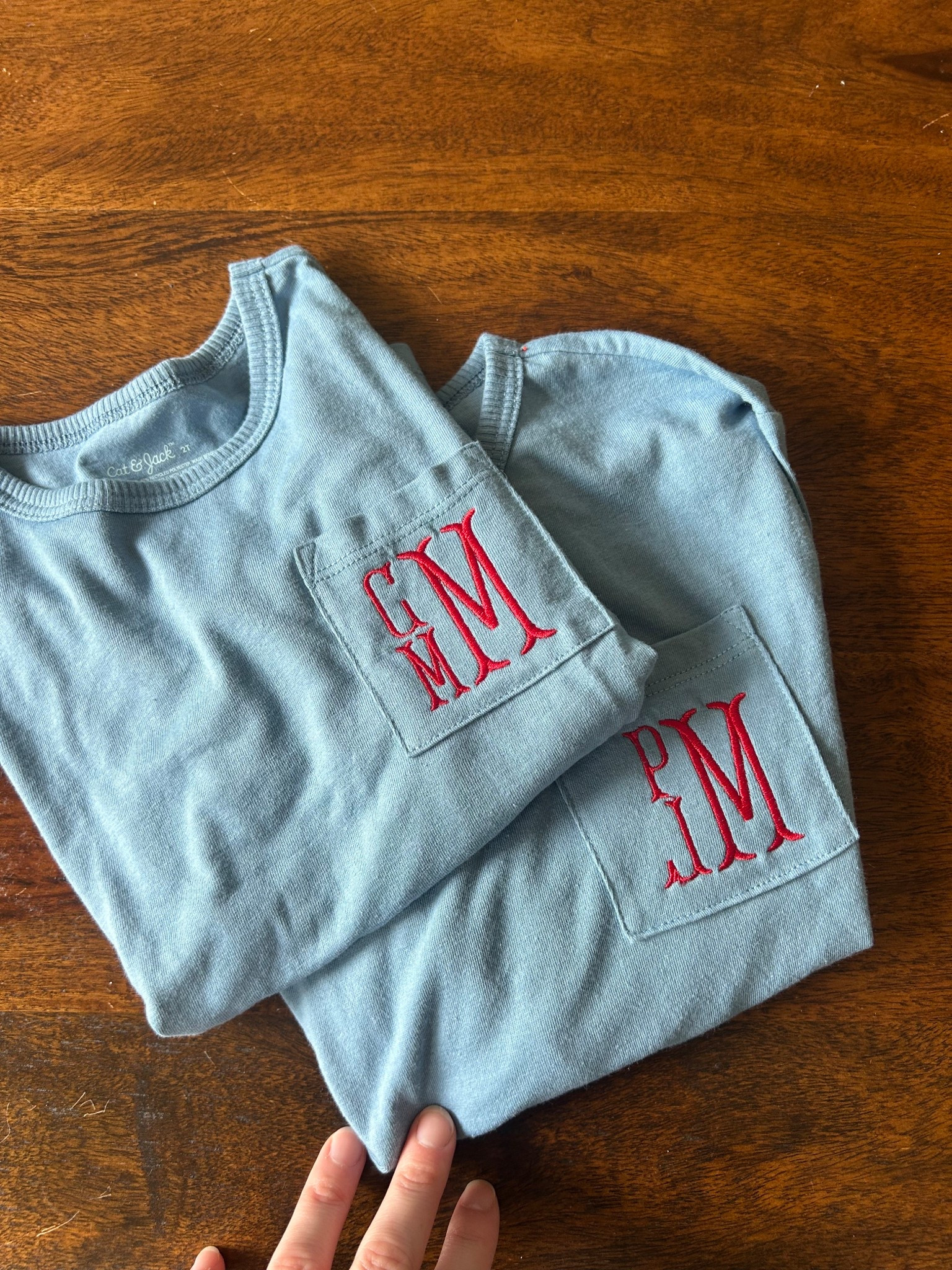 While it is target circle week… boy mom hack for MDO! Plain shirts + a monogram for a comfortable/put together look! 