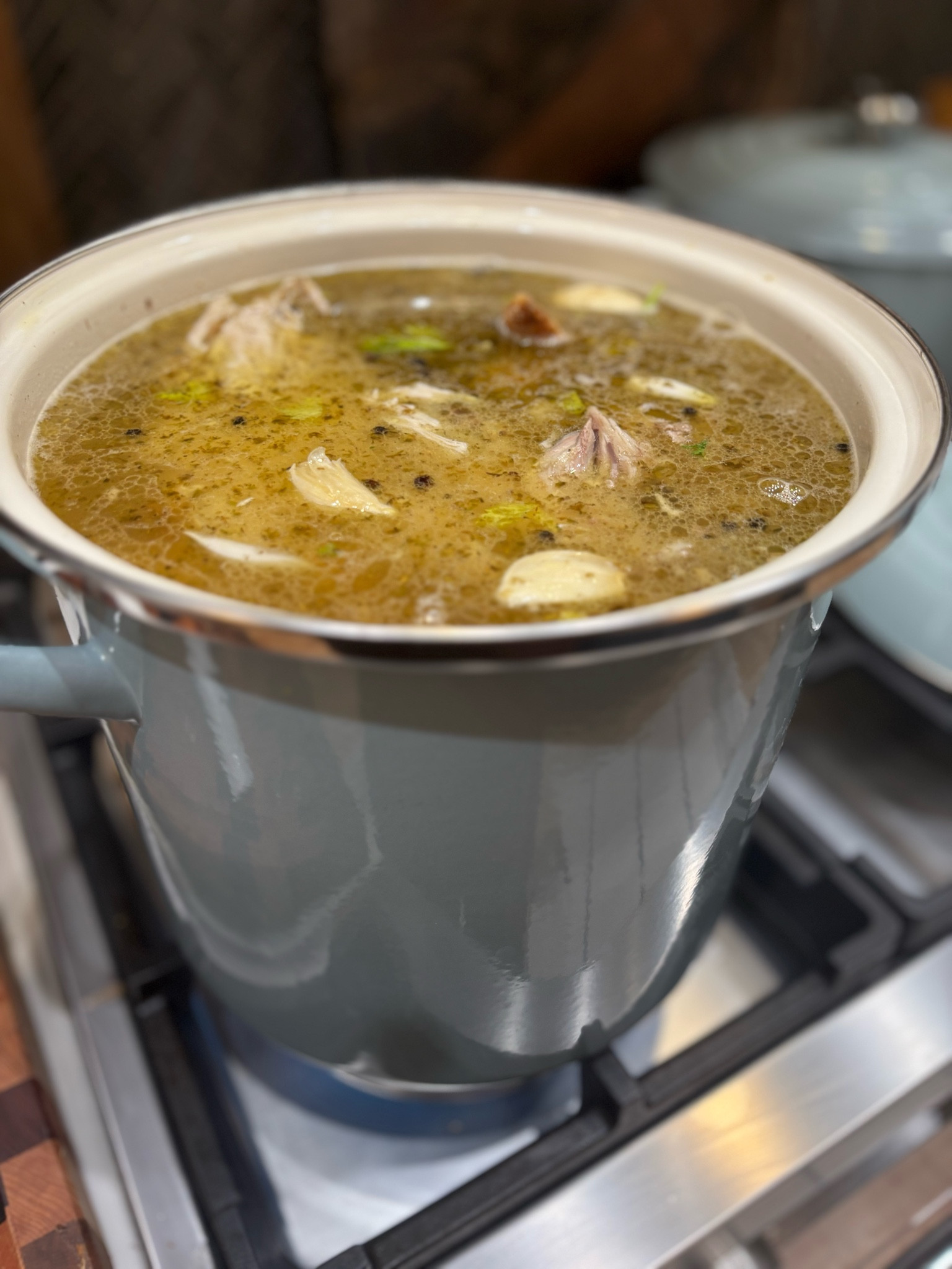 The BEST stock pot!

#LTKHome #LTKGiftGuide