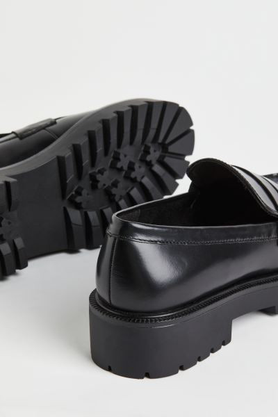 Chain-detail leather loafers | H&M (UK, MY, IN, SG, PH, TW, HK)