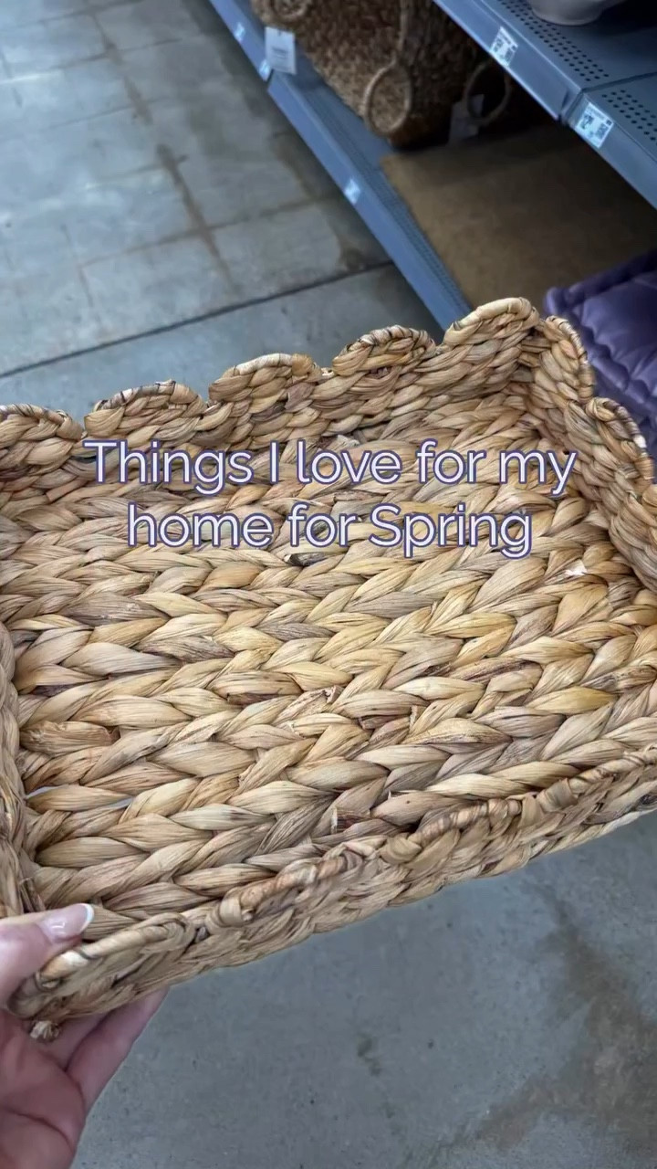 Spring finds 💜

Comment Shop for links. 

#homestyle #homedecor #springhomedecor #cozyhome #spring

#LTKSeasonal #LTKOver40 #LTKHome