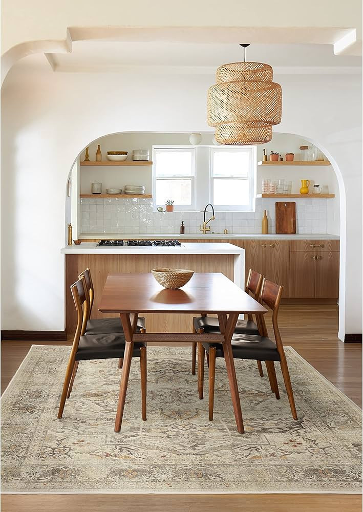 RUGGABLE Sarrah Washable Rug - Perfect Vintage Area Rug for Living Room Bedroom Kitchen - Pet & C... | Amazon (US)