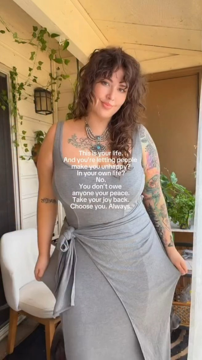 Size 2XL | 5'6
Discount Codes:
Bree /15 - 15% OFF orders over $120
Bree/ 20- 20% OFF orders over $150
@popilush
#Popilush #plussizedress #weddingguestdress #plussizedresses #shapeweardress

#bodycon #bodycondress #shapeweardress #greydress #plussizedress

#LTKMidsize #LTKPlusSize #LTKootd