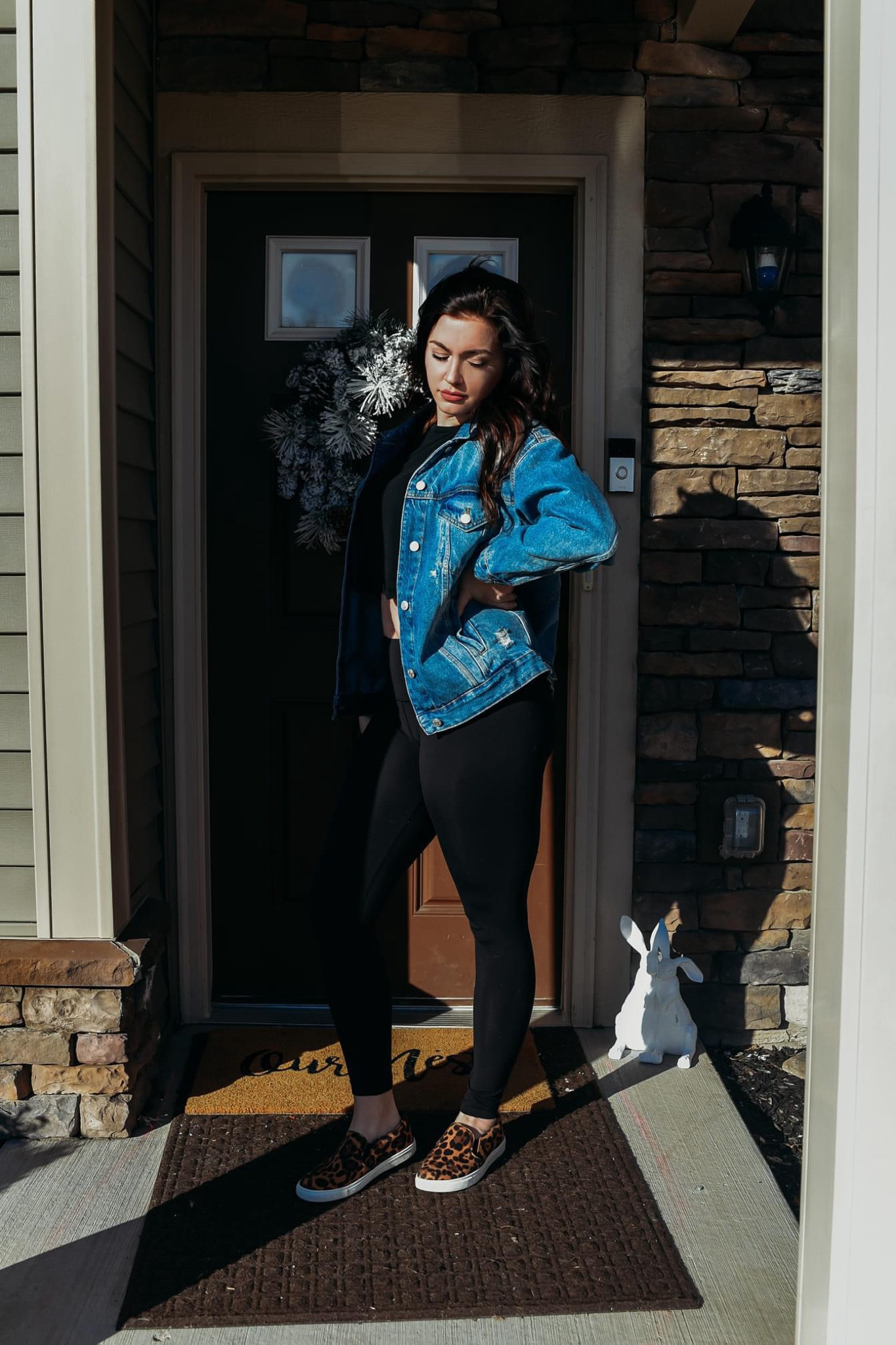 Time for errands 
Jean jacket, midsize, leggings, animal print, fashion finds, outfit inspo

#LTKfindsunder50 #LTKActive #LTKmidsize