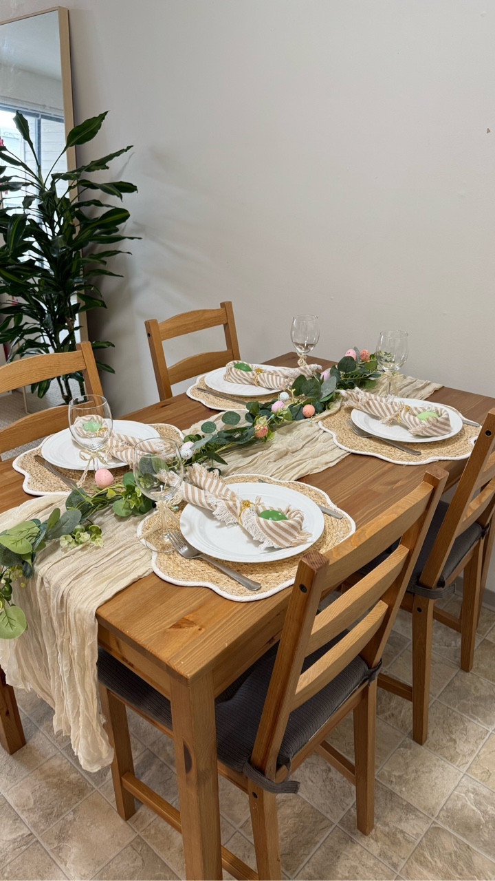 Easter table setup✨

Getting my home ready for Easter ✨🐣
Simple table styling ideas that make everything feel cozy, fresh, and a little bit magical.

Which detail would you add to your table? 

#easterdecor #springhome #cozyhome #eastertable #homedecorinspo