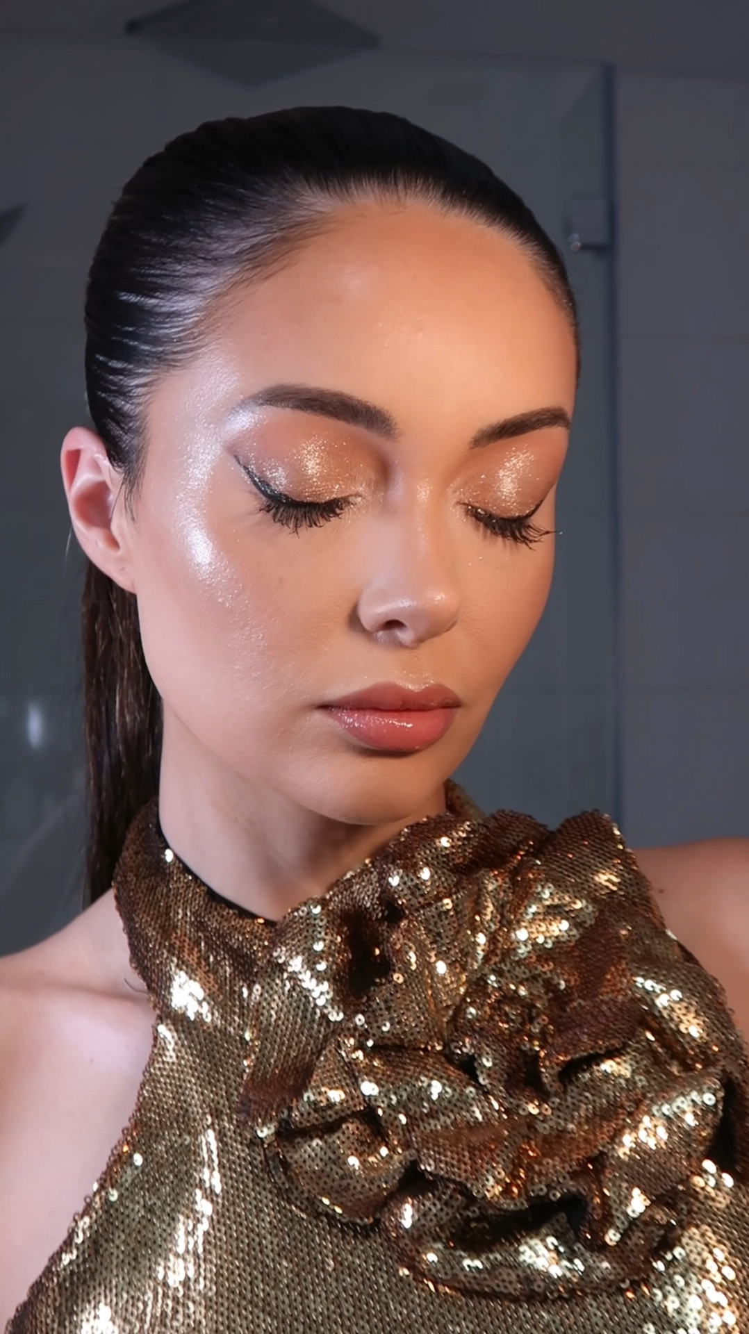 Patrick Ta Eyeshadow Duo’s are on sale TODAY for Black Friday ✨✨✨  I’m wearing shade “We Need Better Lighting"

#blackfriday #cyberweek #sale #discount #discountcode #makeup #patrickta 

#LTKbeauty #LTKsale #LTKCyberWeek