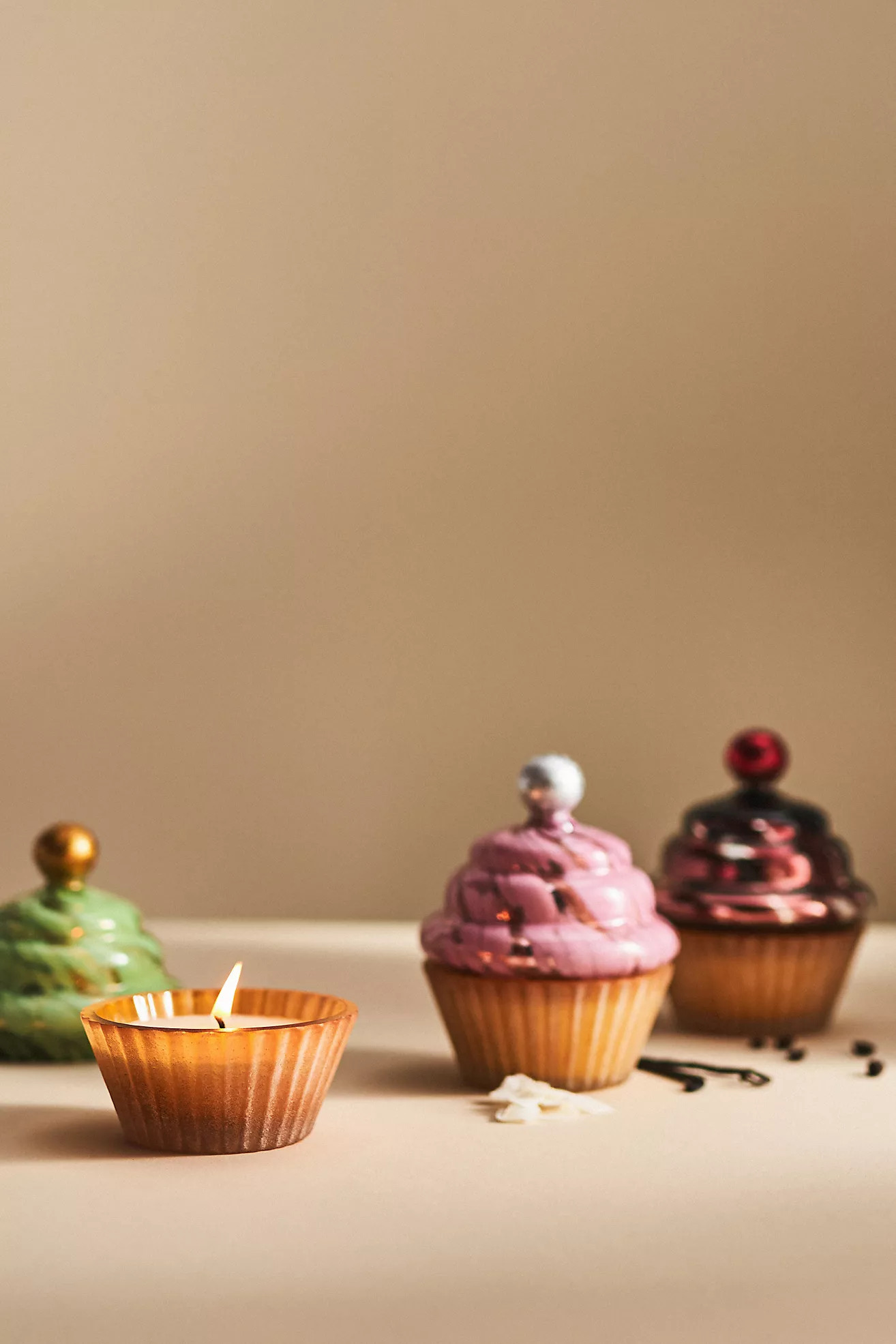 Cupcake Gourmand Toasted Macaroon Glass Candle | Anthropologie (US)