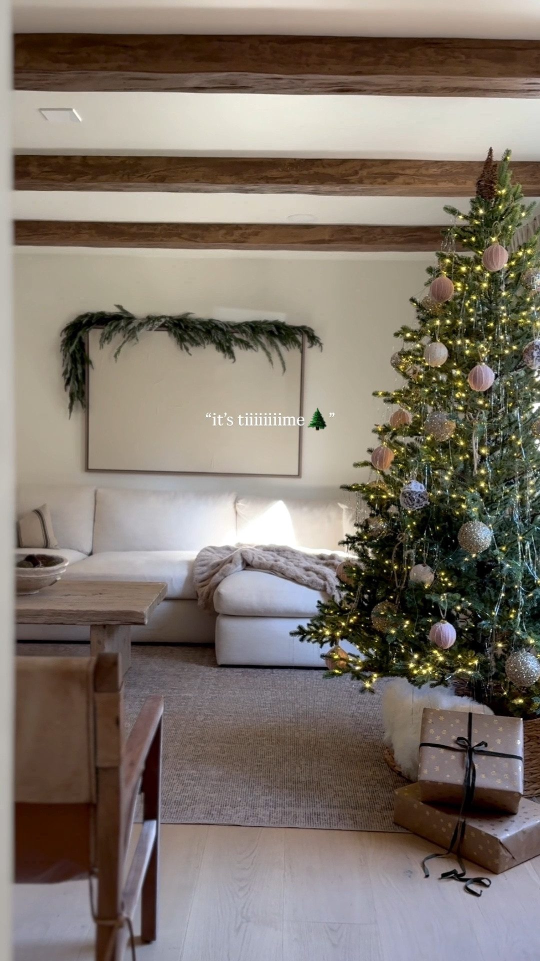 It’s tiiiiiiime!🌲

#LTKHoliday #LTKSeasonal #LTKHome