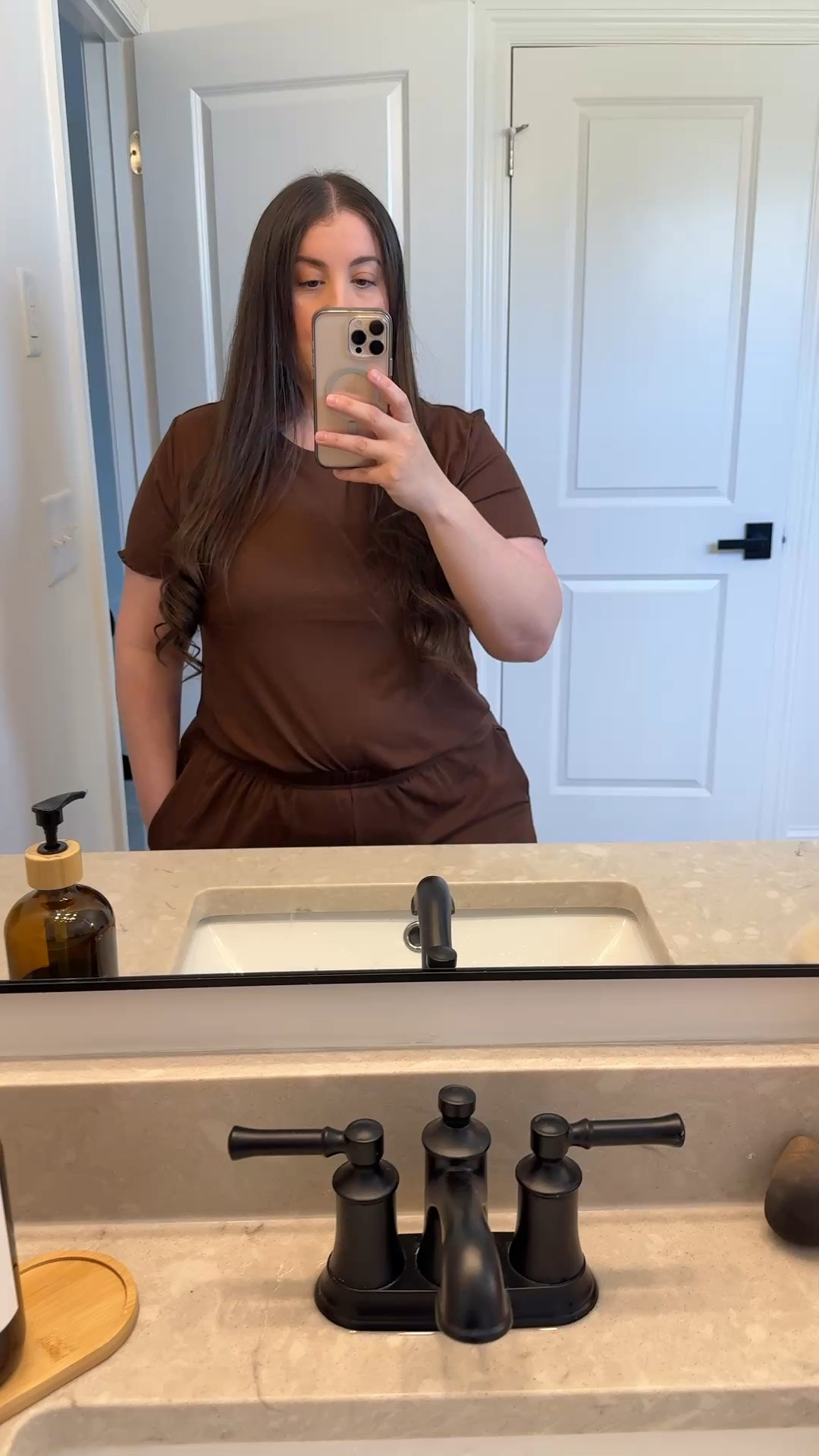The cutest shirt & shorts set under $20
Sleeves and shorts have a cute ruffle detail. This is in the color brown but a ton of colors and sizes available .

#LTKPlusSize #LTKgrwm #LTKSaleAlert