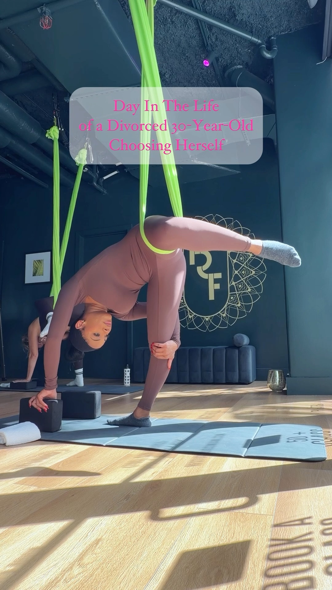 6:45AM to 7:45PM as a divorced 30-year-old choosing herself.

#LTKBeauty #LTKdayinmylife #LTKvlog