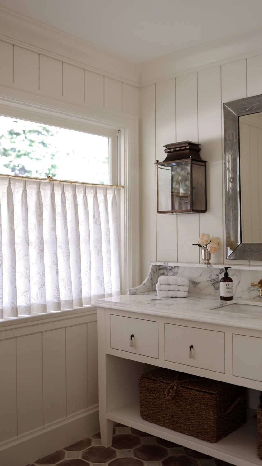 With summer wrapping up, I’ve been giving our new home a few needed updates, from fresh hand towels and scalloped bath mats to the perfect water glasses and kitchen essentials. I’ve loved finding pieces that are both functional and beautiful. The best part? Wayfair Canada made it easy to snag everything on my list. Now it’s your turn, refresh your space with the perfect finds! #ad @wayfaircanada #WayfairCAHome