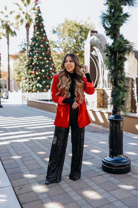 Black sequin wide leg pants and velvet blazer

Holiday outfit
Christmas party outfit
Company Christmas party
Velvet blazer
Red blazer
Sequin pants
Black sequin pants
Party outfit


#LTKunder50 #LTKHoliday #LTKSeasonal