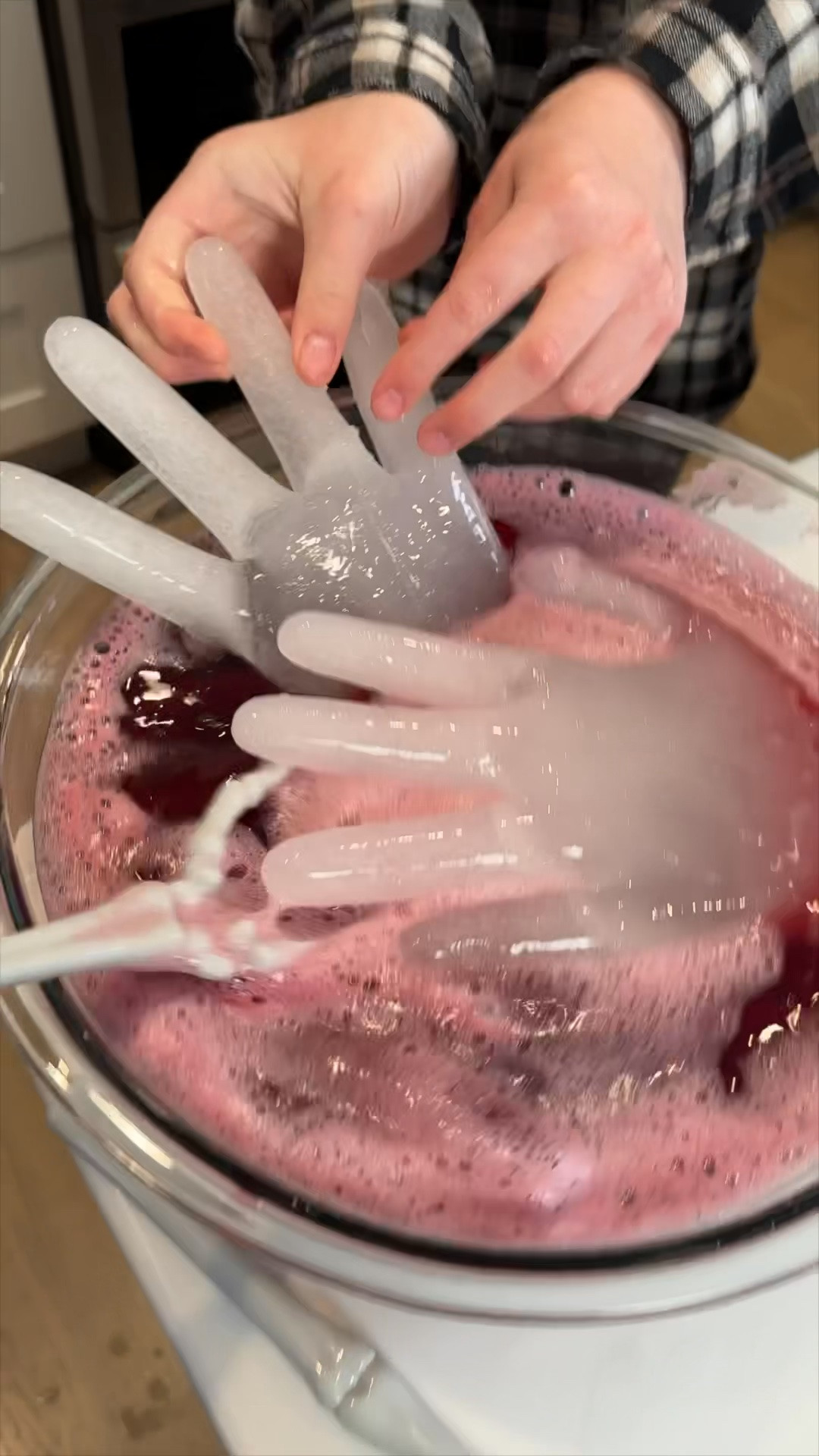 🖤🧊 This Halloween party hack is SO easy and looks so creepy in a punch bowl!! 👻

Fill a glove with water, freeze it, then peel the glove away to reveal a spooky hand-shaped ice cube. 🖐️🎃 Add it to your favorite Halloween punch for the easiest party upgrade!

Perfect for Halloween parties, spooky movie nights, or a fun drink station. Save this one for October!

#HalloweenParty #HalloweenHack #SpookySeason #HalloweenDrinks #HalloweenIdeas #PartyIdeas #Halloween2026

#LTKSeasonal #LTKHome