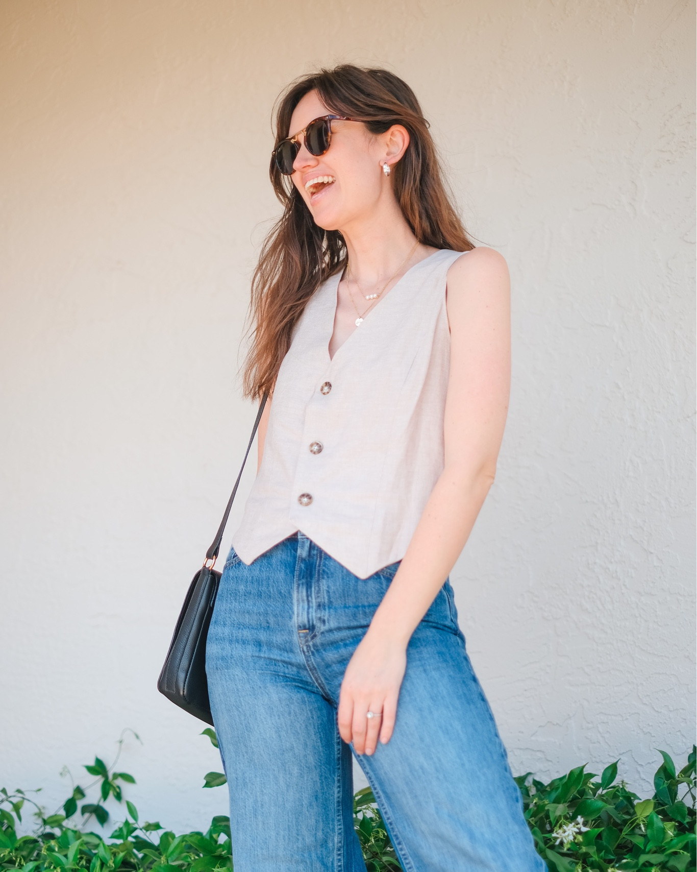 Earrings at Sela Designs - code: ALEX10

Jeans and Bag from Able code: ALEXMDS30 



#LTKSaleAlert #LTKStyleTip #LTKSeasonal