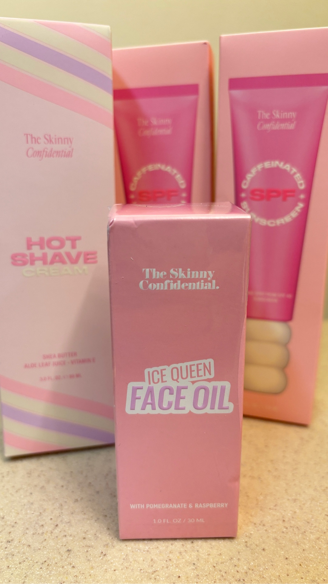 The Skinny Confidential skincare line up🧴💗

#LTKBeauty #LTKSaleAlert #LTKFindsUnder50