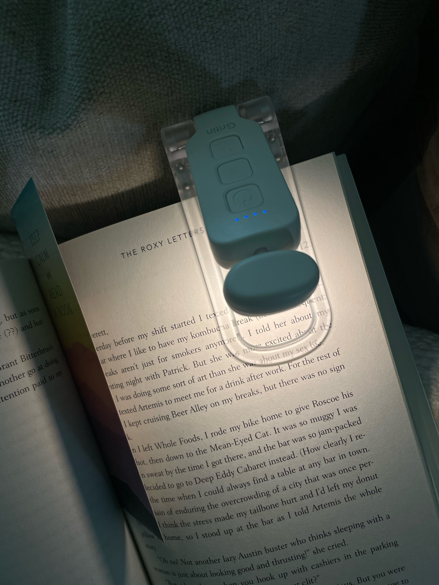 Book light I didn’t know I needed 📖💫
—
Booktok, bookish, book list, Amazon finds, Amazon gadgets 

#LTKFindsUnder50 #LTKSaleAlert