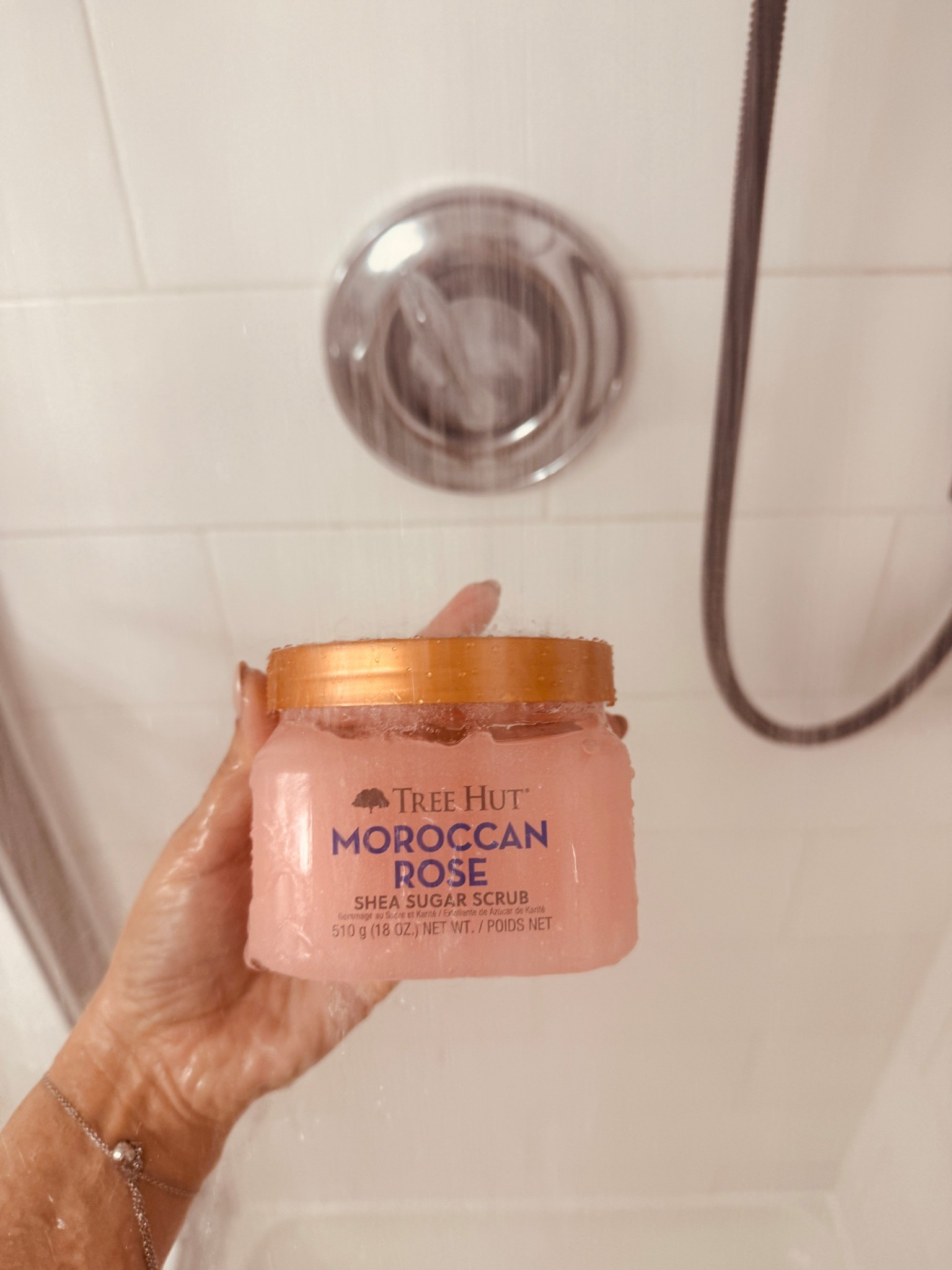 Uno de mis favoritos para mi rutina de noche #exfoliación 

#LTKSeasonal #LTKBeauty #LTKFindsUnder50