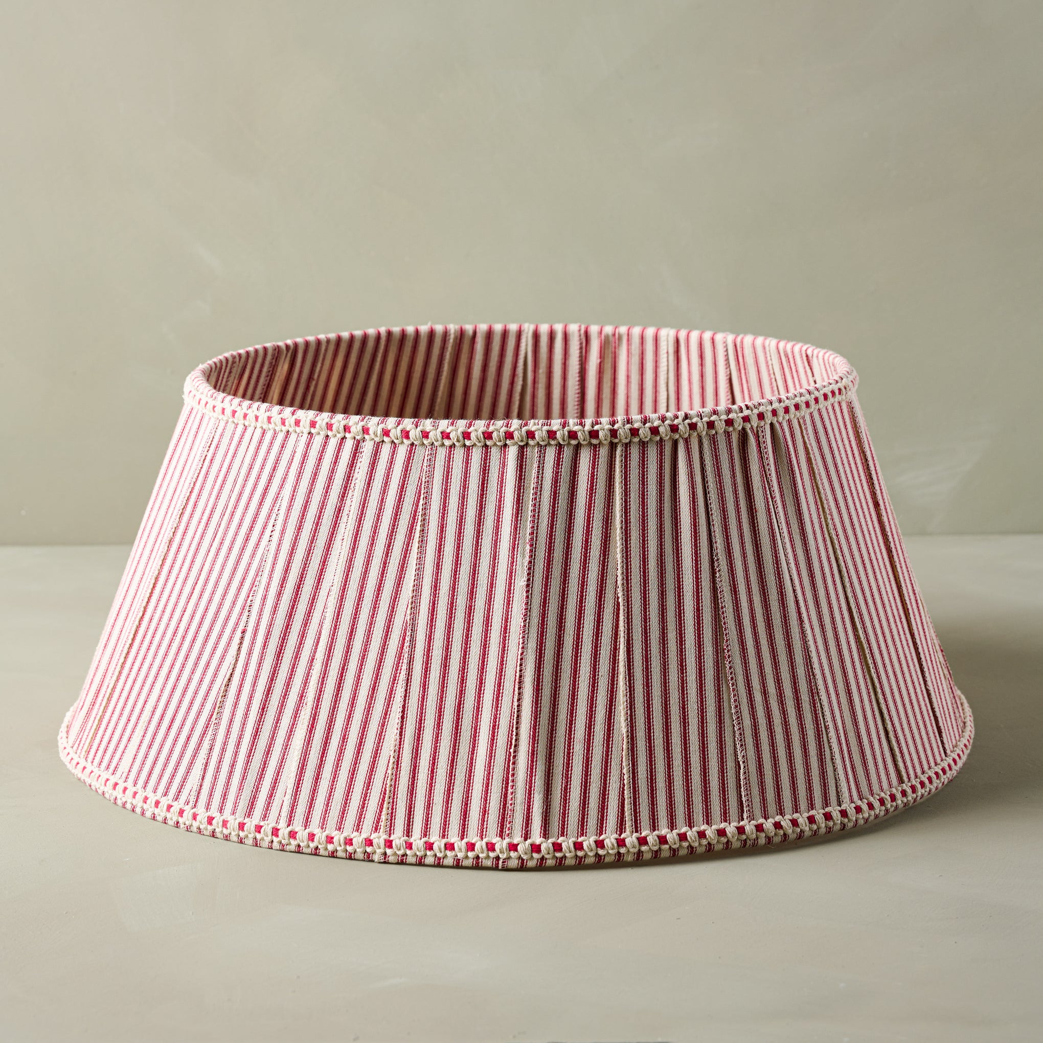Ticking Stripe Tree Collar | Magnolia