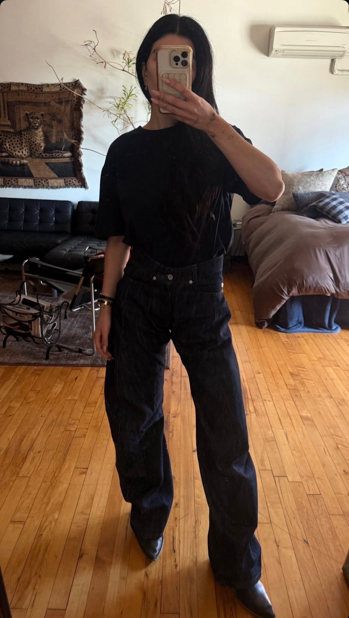 Been obsessed with these jeans

Perfect pair of jeans, blue jeans, chic blue jeans 

#LTKootd #LTKgrwm