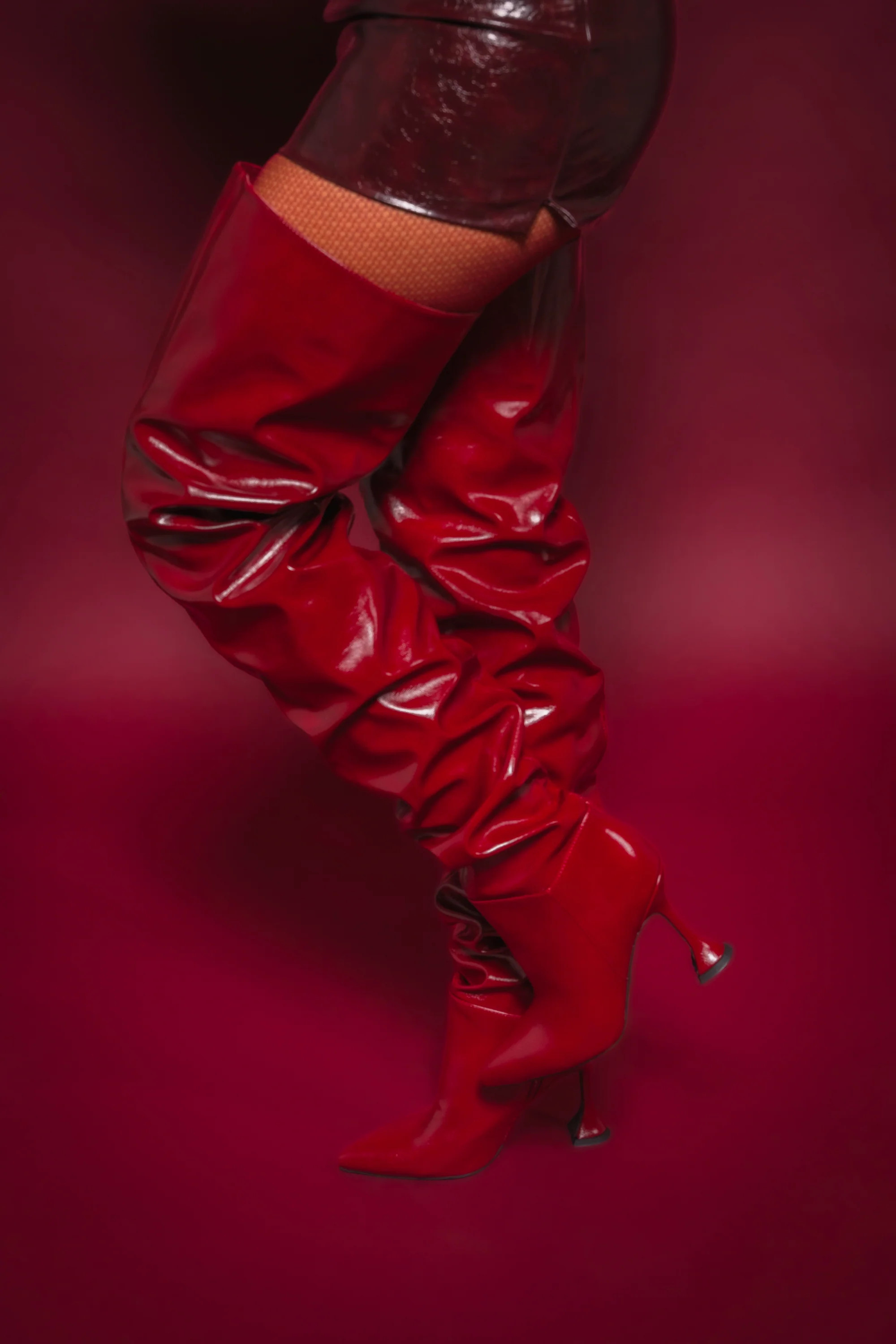 AKIRA Azalea Wang Stephan Boot | Burgundy | Size 11 | AKIRA