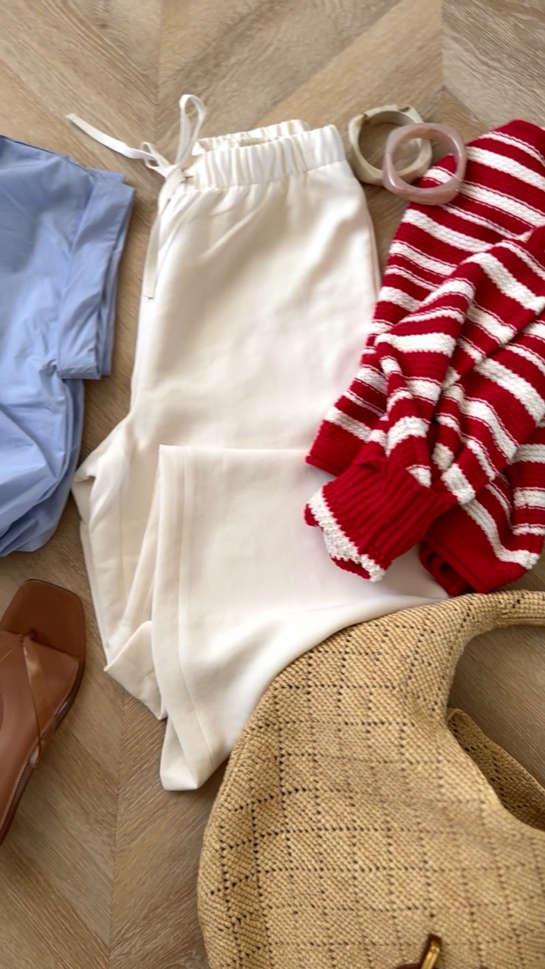 The most shopped pants of the season! 
Tops are target! 


I did small, tall in pants. XS in top and small in sweater. More colors 

Summer style. White pants. Target finds.

#LTKootd #LTKSaleAlert #LTKSeasonal