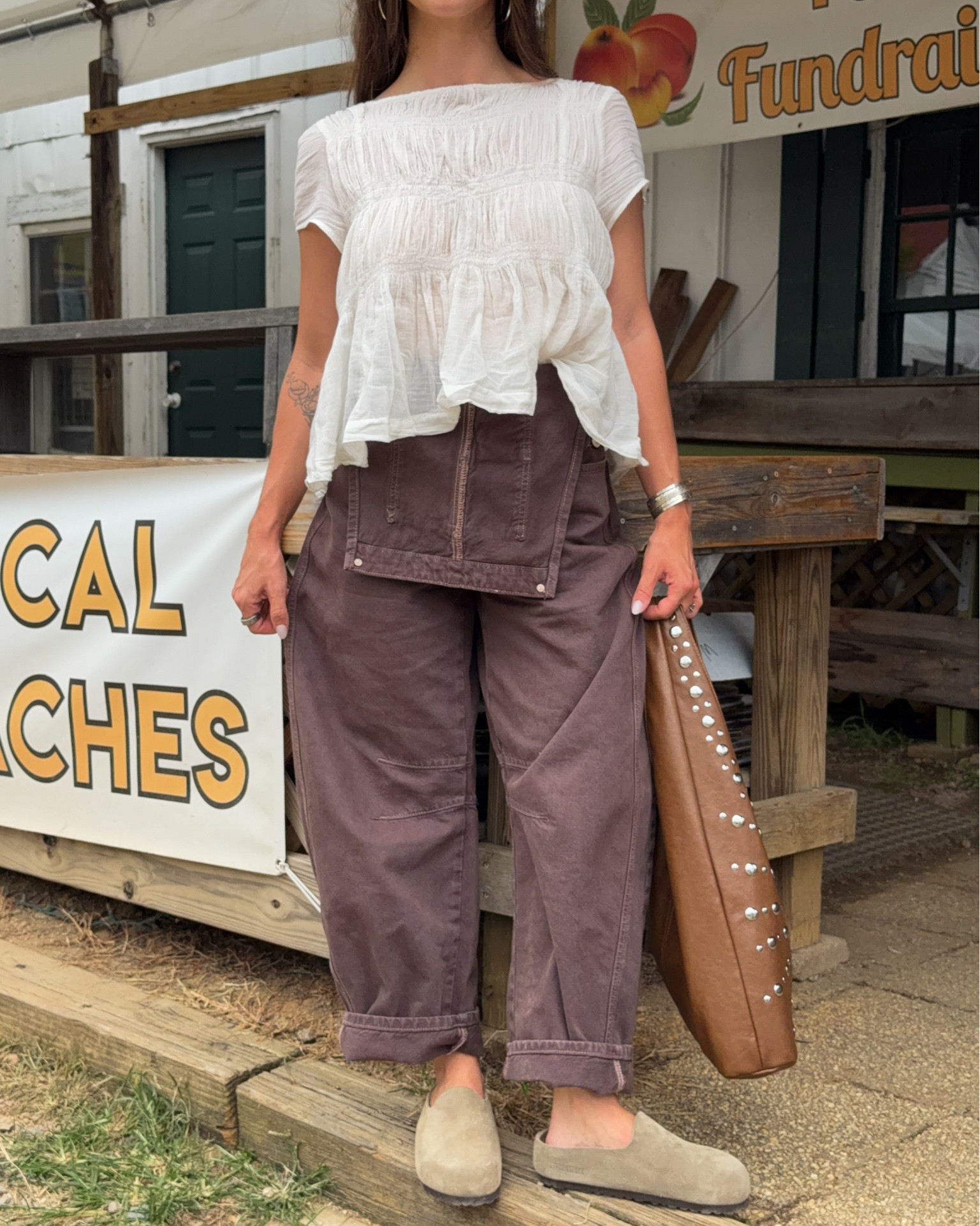 the cutest new Birkenstocks !
wearing xs in top and xs in overalls