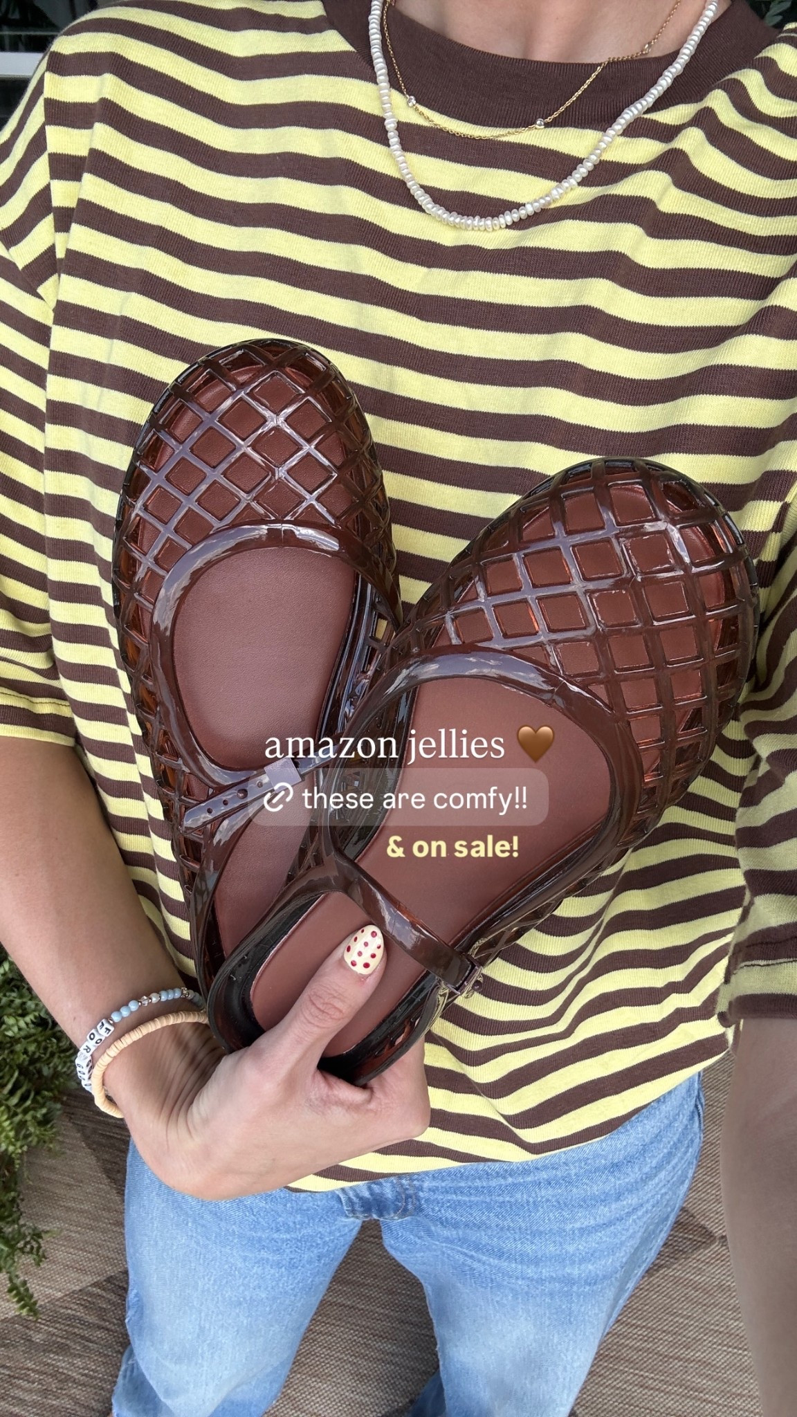 amazon jellies 🤎 & on sale!