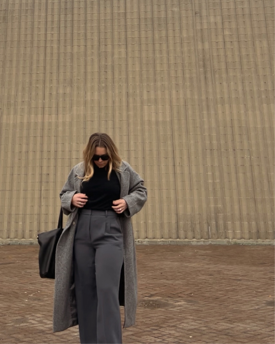 Minimal chic work ootd 

#LTKmidsize #LTKstyletip #LTKworkwear