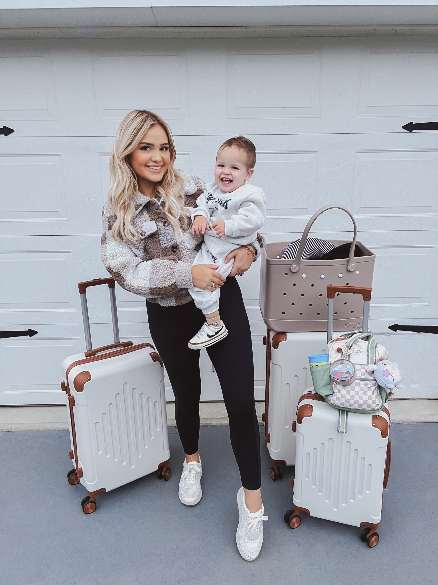 Beach & Disney Bound ✨🏰🌊🏝️☀️

#LTKTravel #LTKFamily #LTKItBag