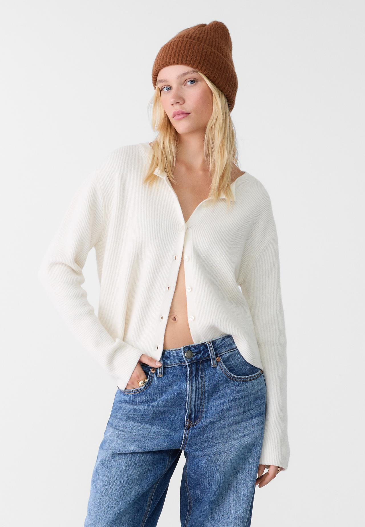 Ribbed knit cardigan with buttons | Stradivarius (UK)
