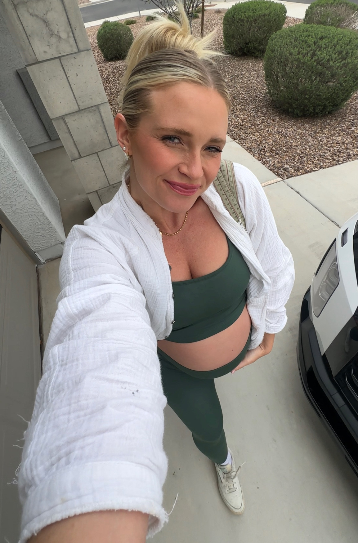 Comfy and casual pregnancy ootd 🦖 actual leggings and top are from Acta wear but linked similar

#LTKfindsunder100 #LTKbump #LTKfitness