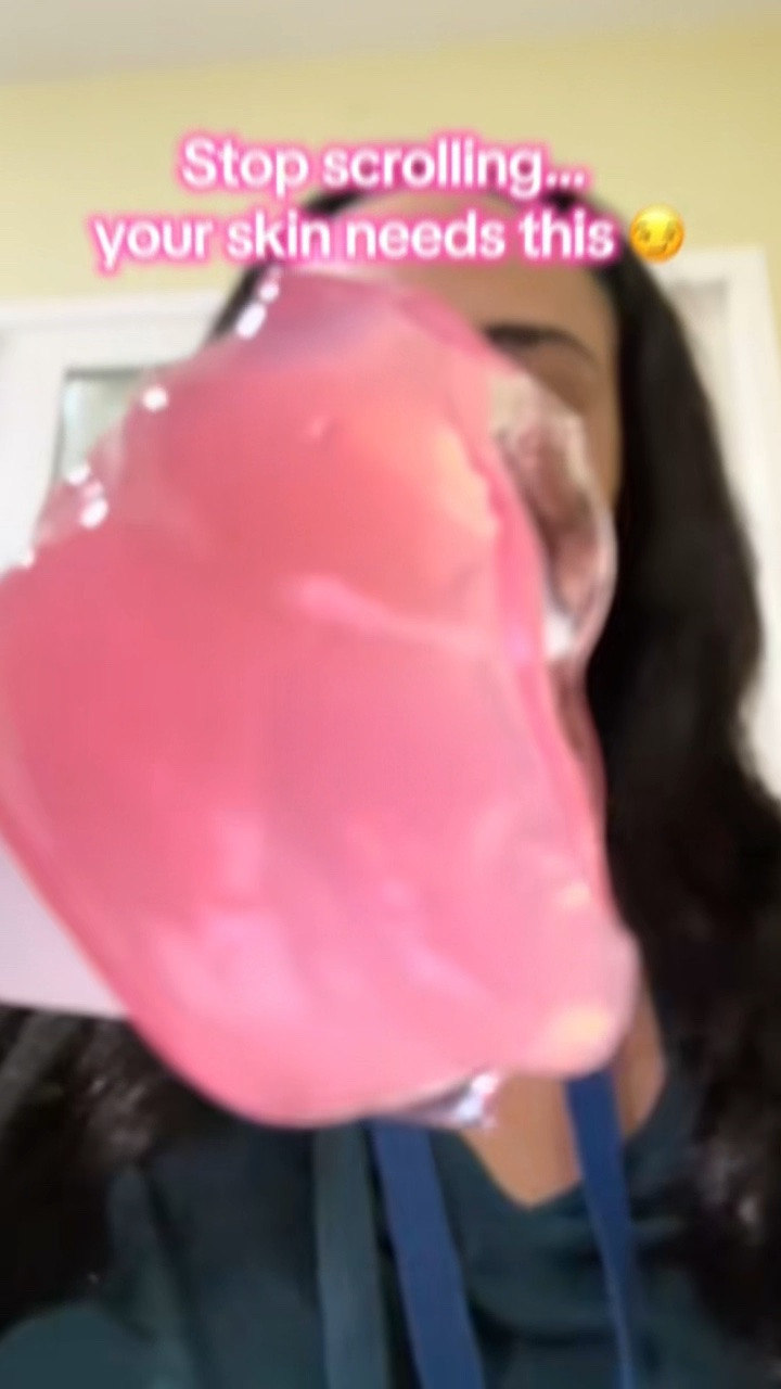 Glowettes even on my 30 minute break I had to get my glow in 😂 This collagen jelly cream is so easy to use you literally have no excuse not to do something for yourself today. Quick, lightweight, and your skin will thank you. Comment GLOW for the link 🩷
Share this with a mom who needs a 30 second glow up

#LTKdayinmylife #LTKgrwm #LTKvlog