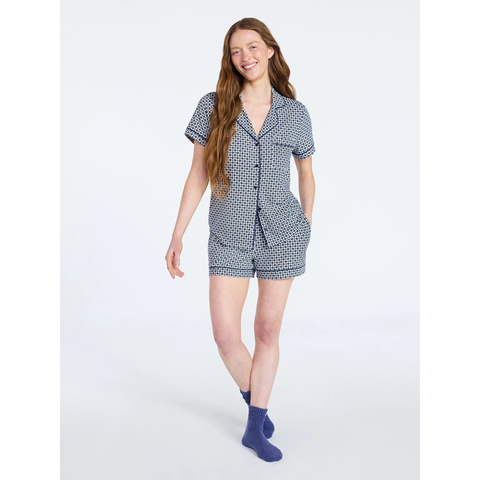 Joyspun Women's Dreamy Soft Collection Notch Collar Top and Shorts Pajama Set, 2-Piece, Sizes XS-... | Walmart (US)