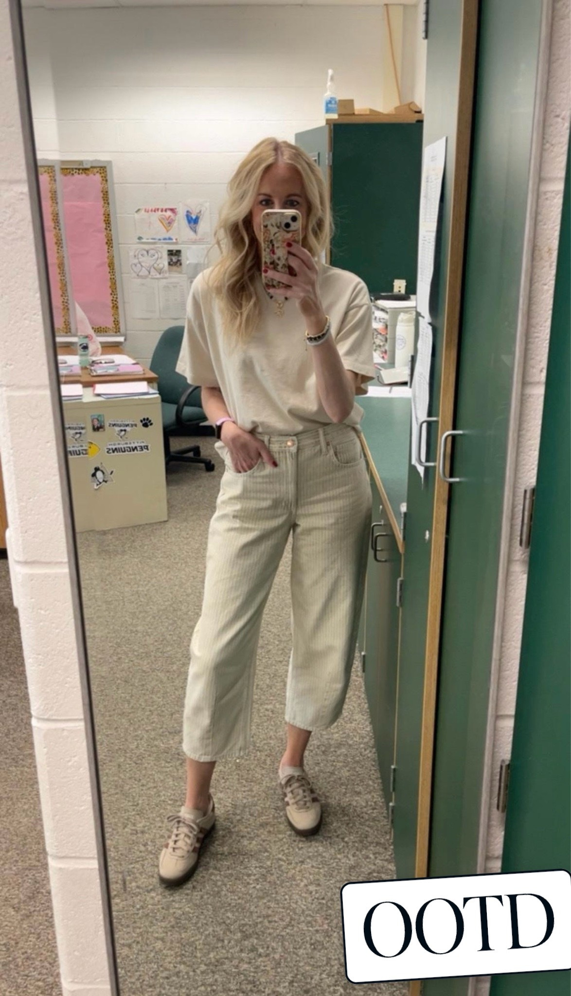 Target Tuesday just entered the chat, and this look is a total bargain luxury! 🎯👟

Who says you have to break the bank to look effortlessly put together? 

I am completely obsessed with this Target outfit formula: these ultra-comfy, budget-friendly bargain pants paired with the perfect everyday tee.

To elevate the look, I threw on the classic, always-trending Adidas kicks for that ultimate street-style edge. 

It’s casual, it’s chic, and best of all, it didn't cost a fortune. 🤫✨

@Target #targettuesday

#LTKgrwm #LTKootd #LTKSeasonal