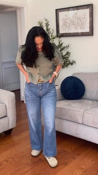 These wide-leg jeans + cozy short-sleeve sweater + classic Birkenstocks are my go-to for that “is it warm or cool?” kind of day.

Tap to shop + save this for your next cozy day out.

#fallfashion #ltkfallstyle #comfychic #birkenstockseason #casualfallvibes

#LTKShoeCrush #LTKStyleTip #LTKSeasonal