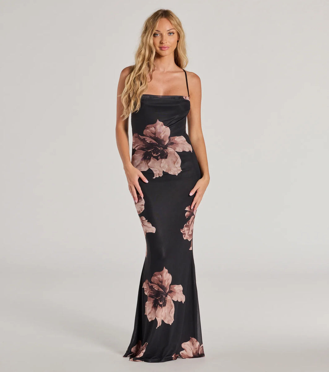 Romance Era Floral Lace-Up Back Long Mermaid Dress | Windsor Stores