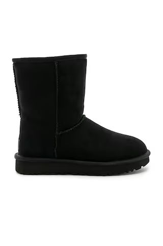 Classic Short II Shearling Boot in Black | Revolve Clothing (Global)