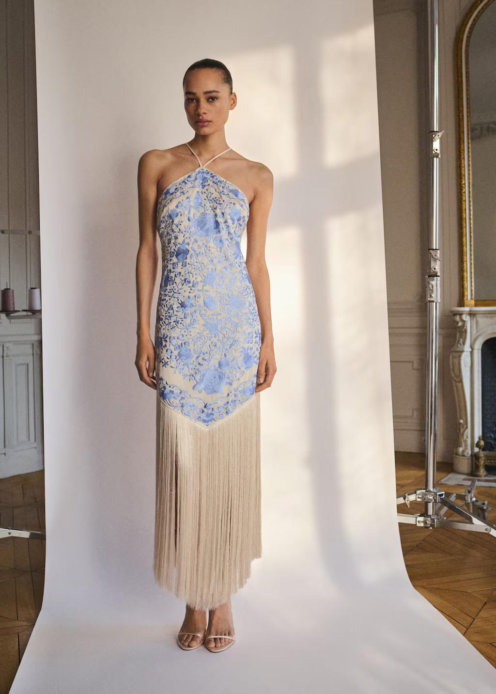 Floral-embroidered dress with fringe detail sky blue - Women - 2 - MANGO | Mango (US/MX/AU)