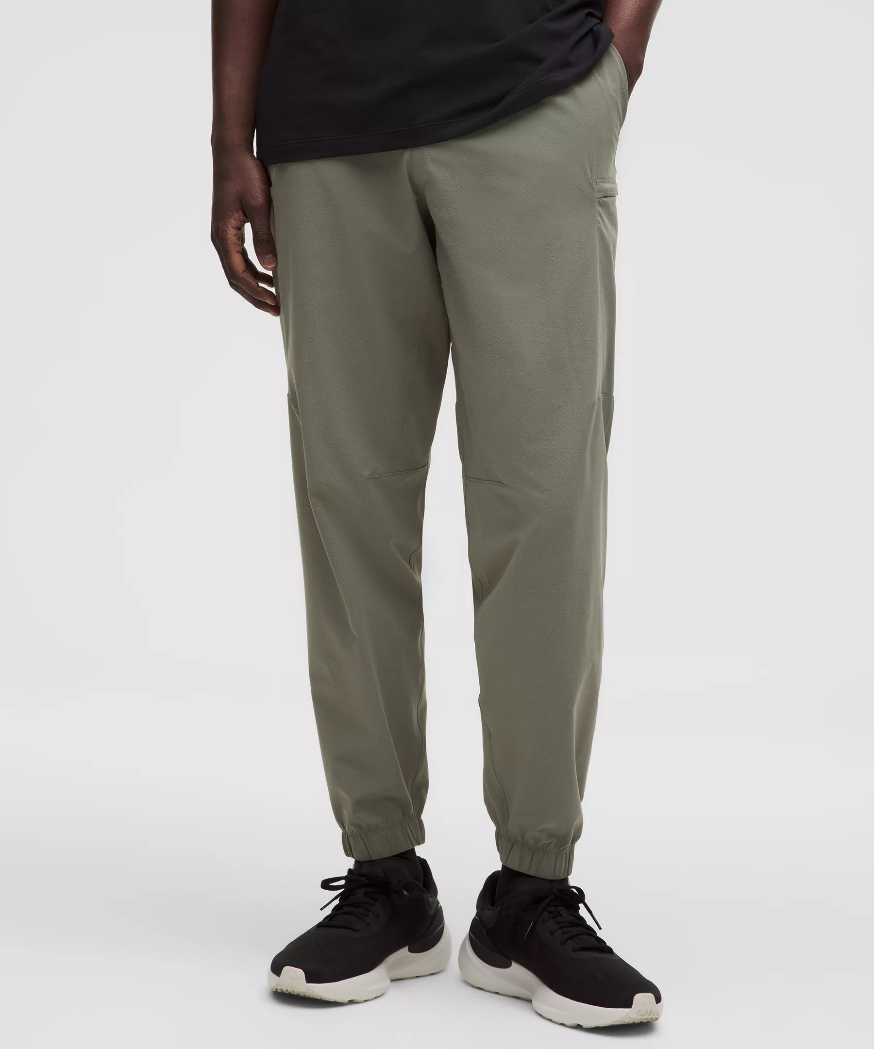 Zeroed In Classic-Fit Cargo Jogger | Lululemon (US)
