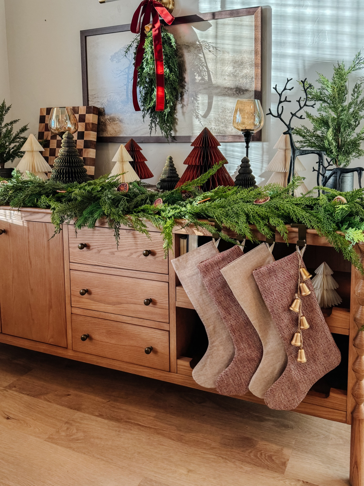 Christmas stockings, Black Friday Sale, holiday decor, holiday fireplace mantle

#LTKHoliday #LTKSaleAlert #LTKHome